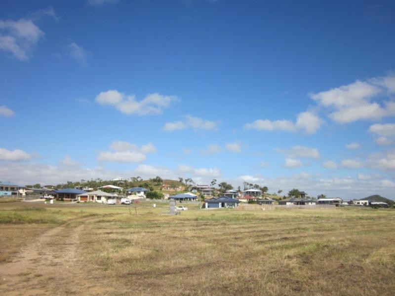 12 Bayside Court, Bowen QLD 4805