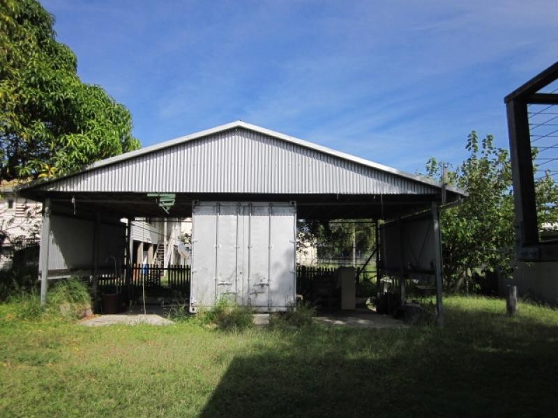 35 Sinclair Street, Bowen QLD 4805