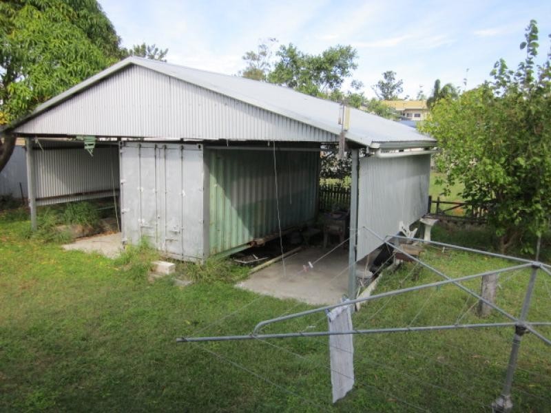 35 Sinclair Street, Bowen QLD 4805