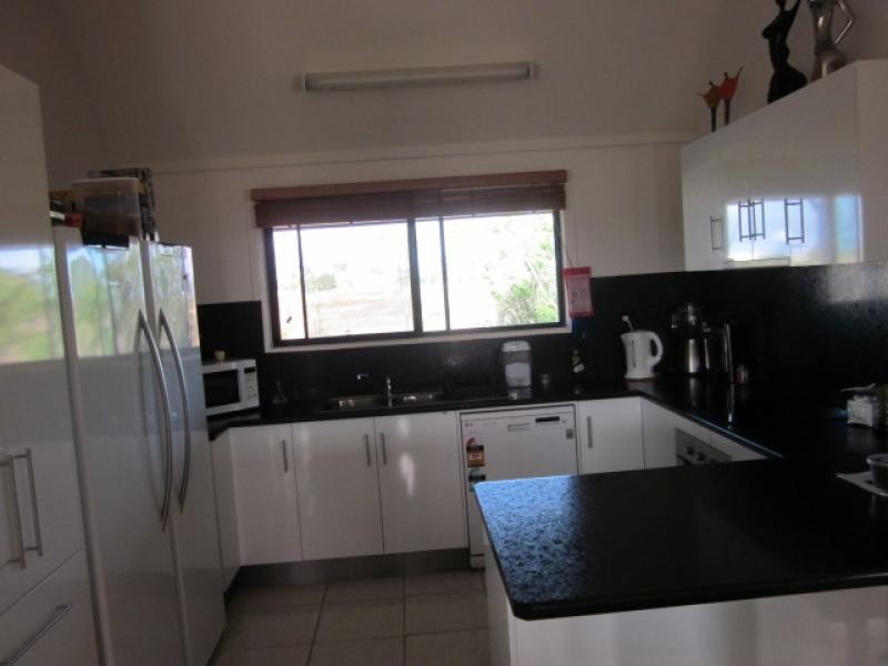 L15 Bootooloo Road, Bowen QLD 4805