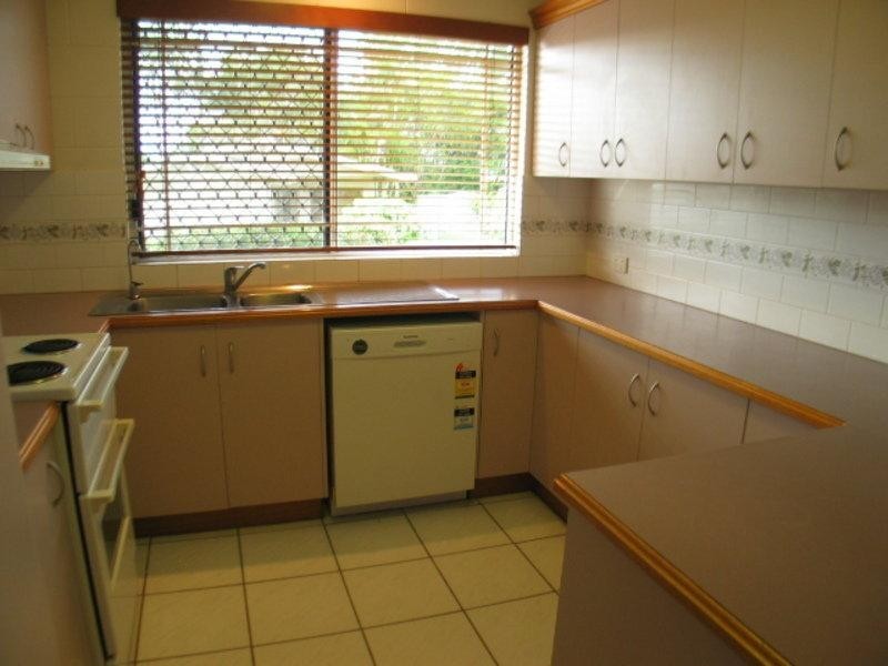 7/30 John  Street, Bowen QLD 4805