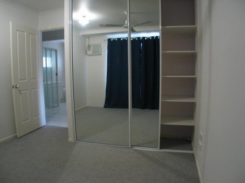 7/30 John  Street, Bowen QLD 4805