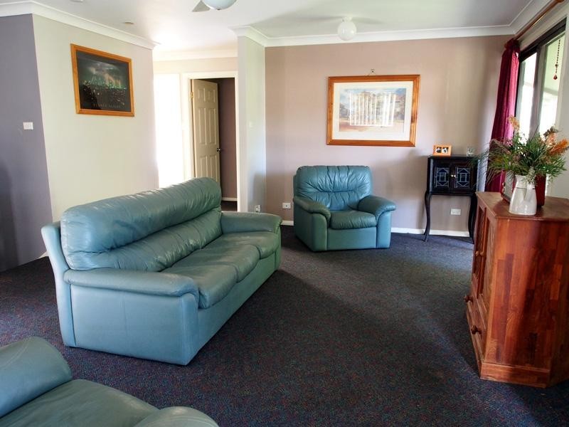 1 Findlay Avenue CHAIN VALLEY BAY 2259, Chain Valley Bay NSW 2259