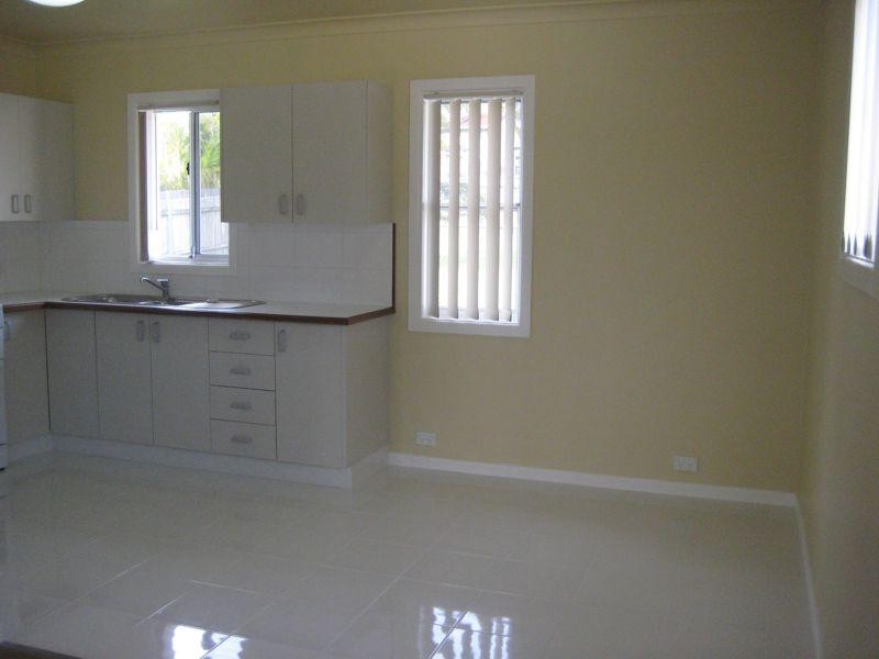 33 Spencer Road MANNERING PARK 2259, Mannering Park NSW 2259