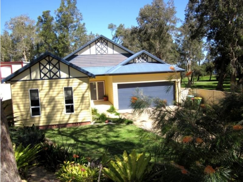 46 Liamena Avenue SAN REMO 2262, San Remo NSW 2262