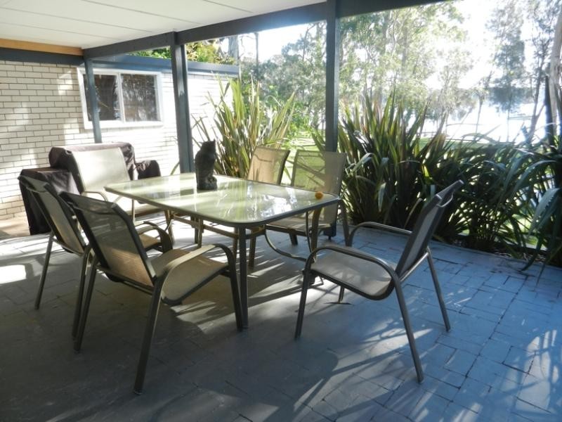 18 Harwood Close MANNERING PARK 2259, Mannering Park NSW 2259