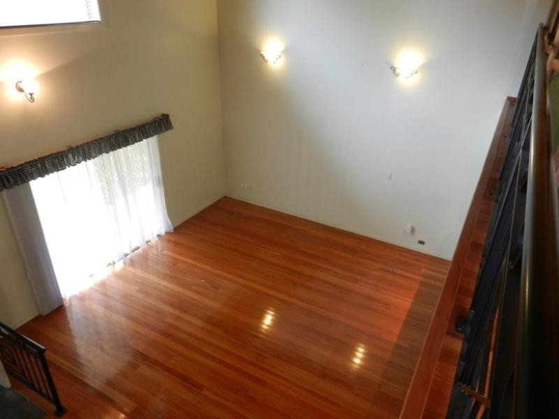 18 Barclay Avenue MANNERING PARK 2259, Mannering Park NSW 2259