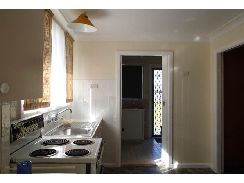 99 Catherine Street MANNERING PARK 2259, Mannering Park NSW 2259