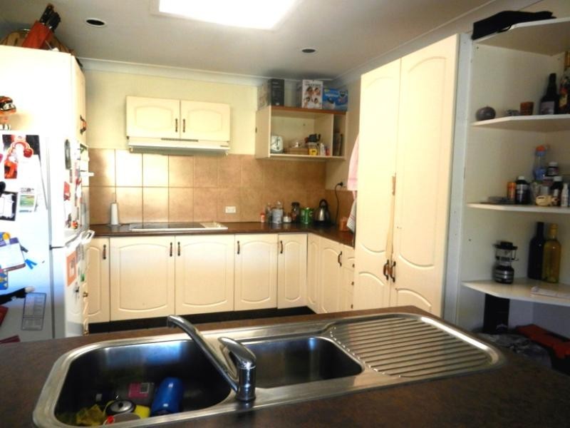 3 Gymea  Crescent MANNERING PARK 2259, Mannering Park NSW 2259