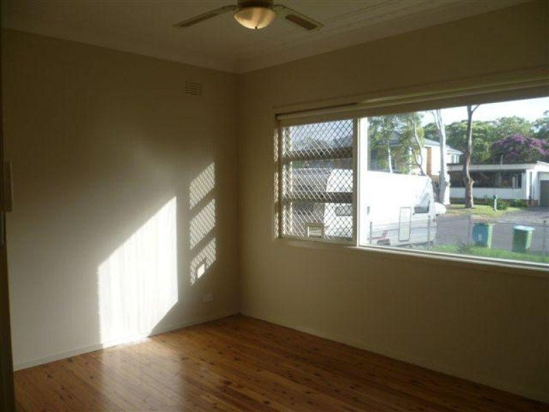 21 Kevin Street MANNERING PARK 2259, Mannering Park NSW 2259