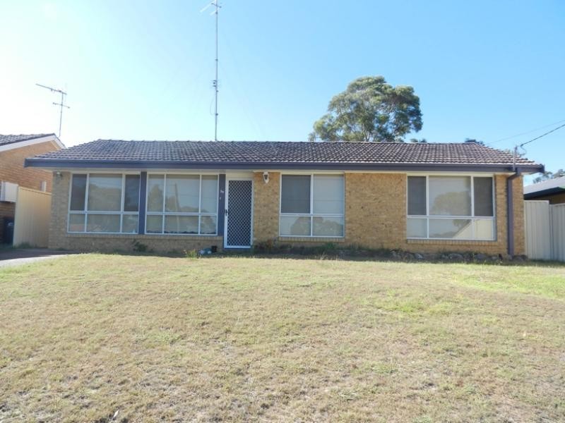 59 Campbell Parade, Mannering Park NSW 2259