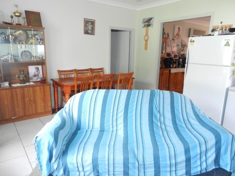 18 Kullaroo Road, Summerland Point NSW 2259