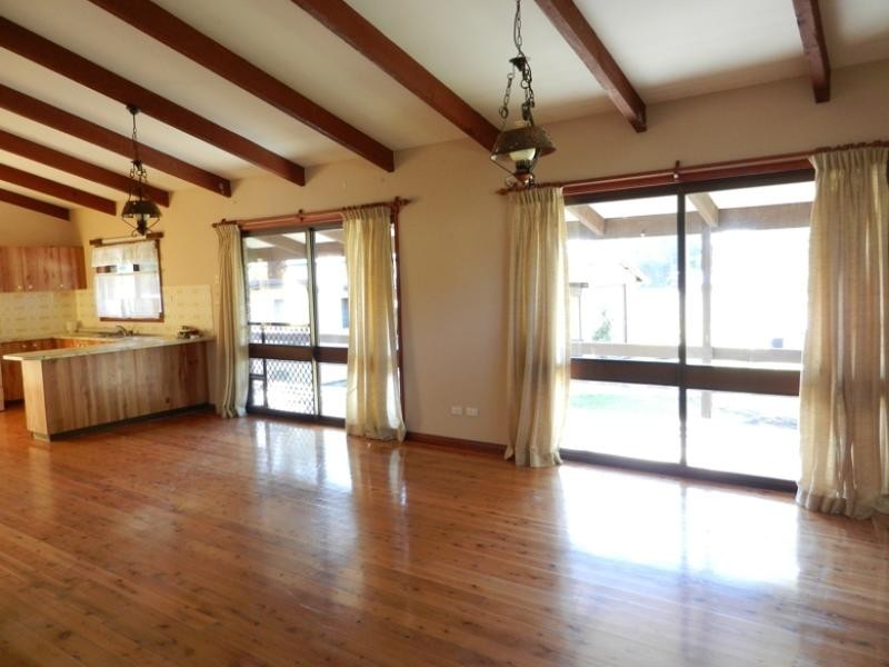 86 Winbin Crescent GWANDALAN 2259, Gwandalan NSW 2259