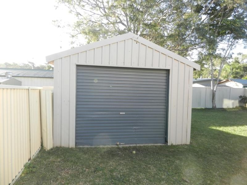 36 Spencer Road, Mannering Park NSW 2259