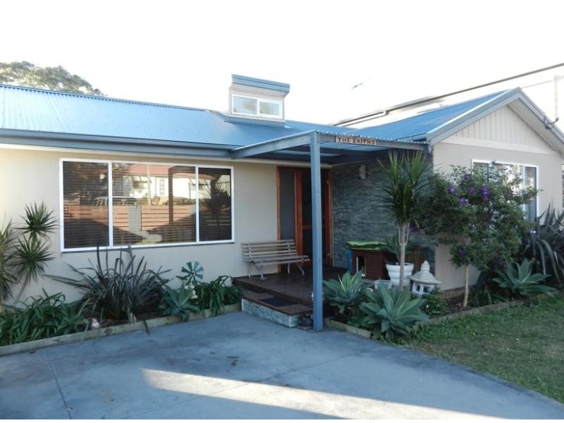 36 Spencer Road, Mannering Park NSW 2259