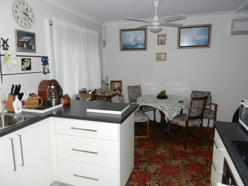 5 Illawong  Road, Summerland Point NSW 2259