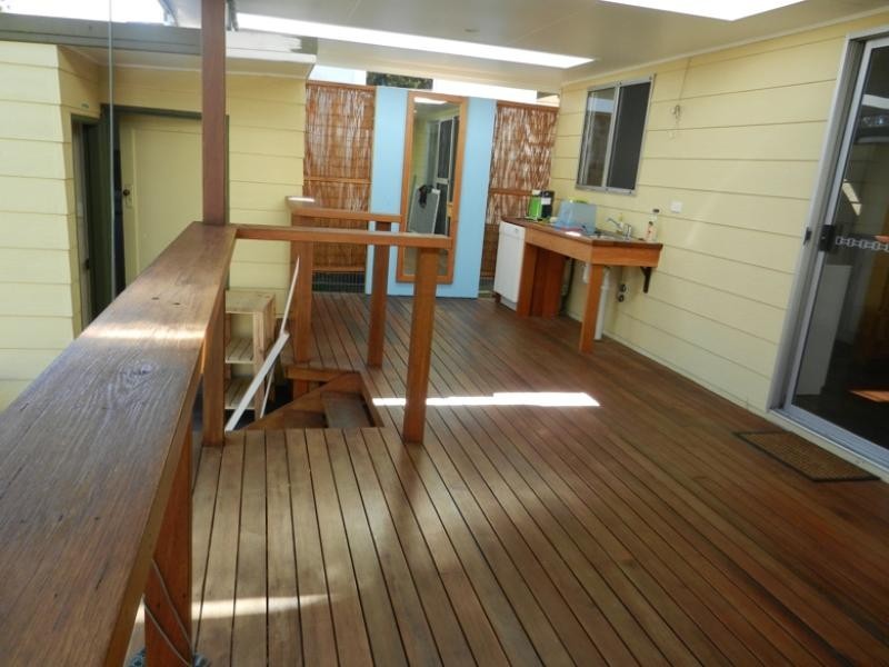 27 Marmion Street, Mannering Park NSW 2259