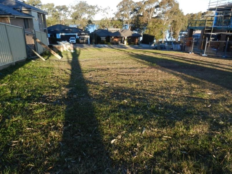 18 Mulwala Drive, Wyee Point NSW 2259
