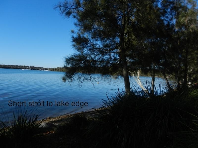 18 Mulwala Drive, Wyee Point NSW 2259