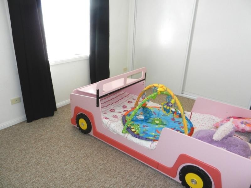 115 Cams Boulevard, Summerland Point NSW 2259