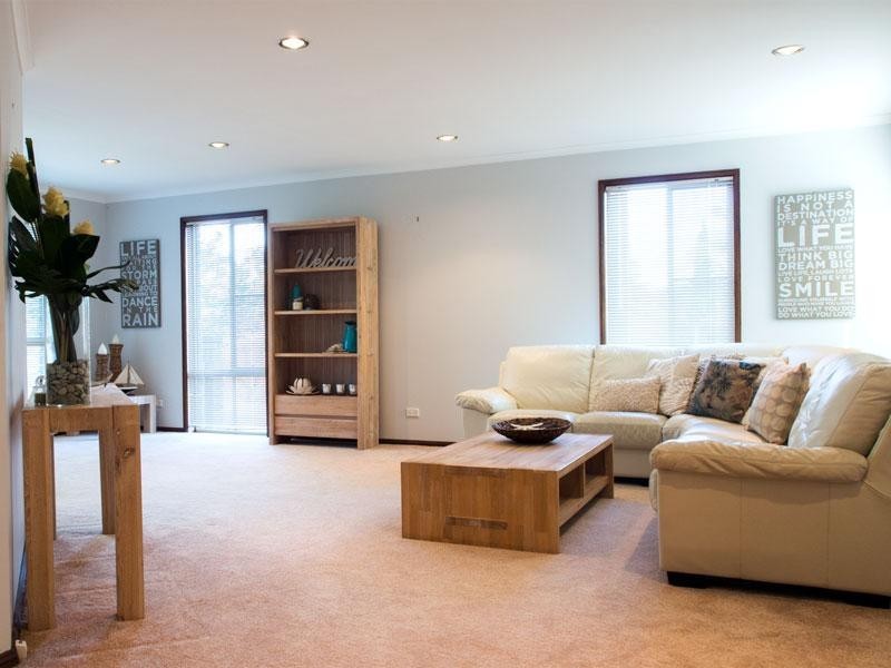 25 Gordon Avenue, Summerland Point NSW 2259