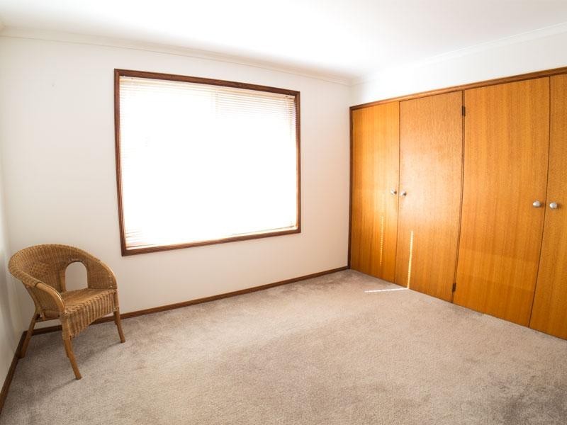 25 Gordon Avenue, Summerland Point NSW 2259