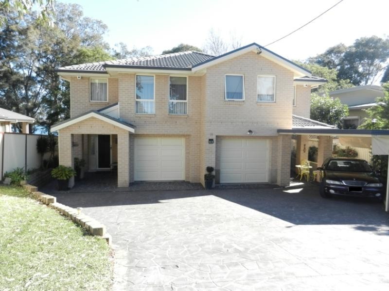 19 Macquarie Road, Mannering Park NSW 2259