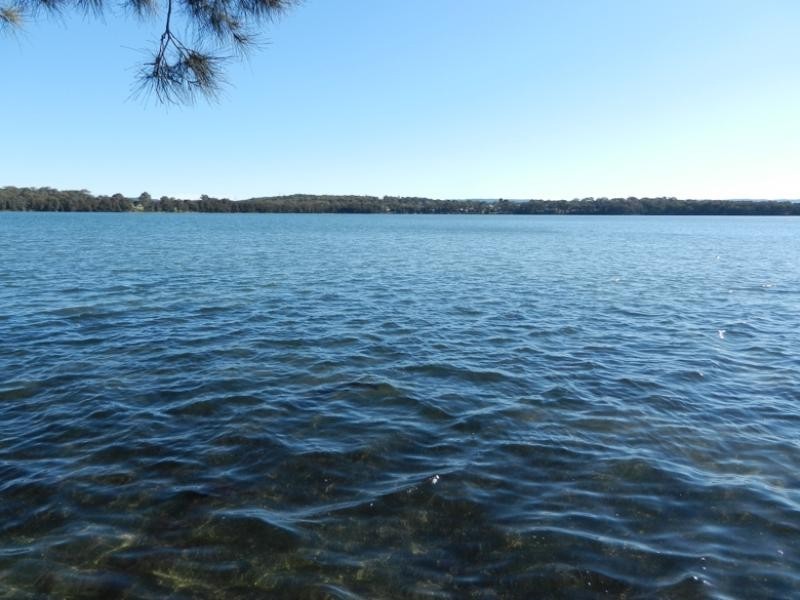 19 Macquarie Road, Mannering Park NSW 2259