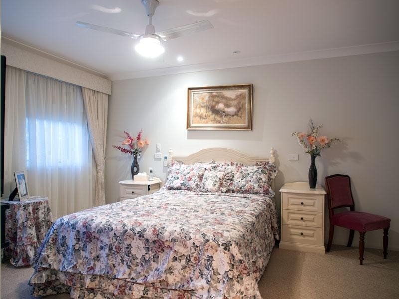 19 Macquarie Road, Mannering Park NSW 2259