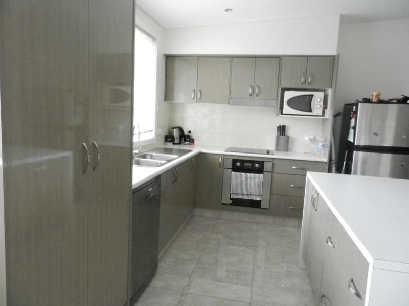 66 Griffith Street, Mannering Park NSW 2259