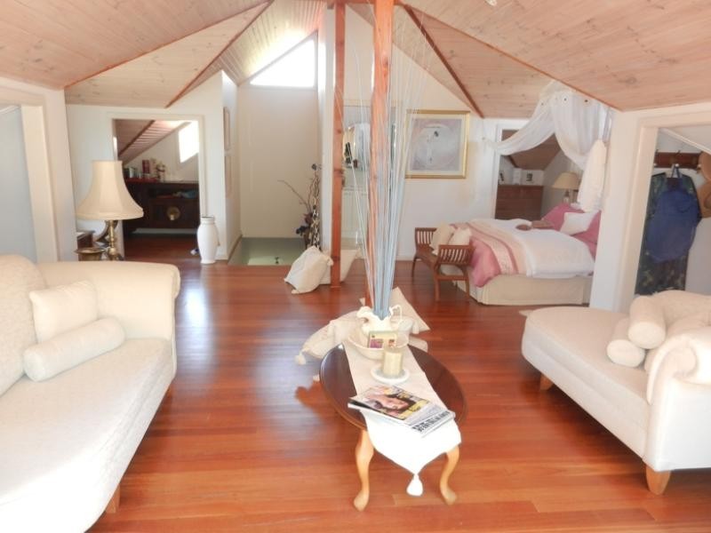 29 Waverley Avenue, Mannering Park NSW 2259