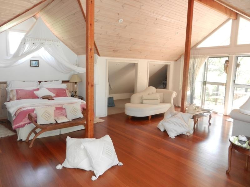 29 Waverley Avenue, Mannering Park NSW 2259