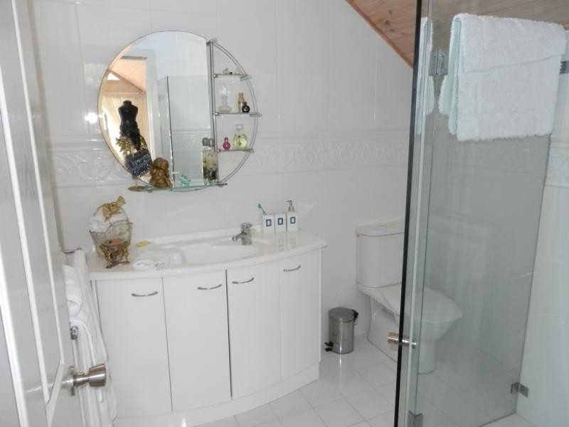 29 Waverley Avenue, Mannering Park NSW 2259