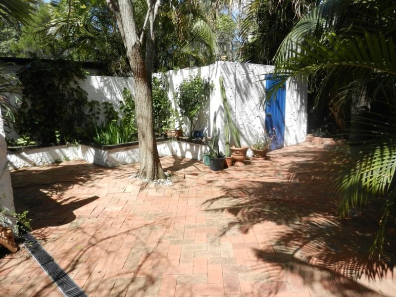 29 Waverley Avenue, Mannering Park NSW 2259