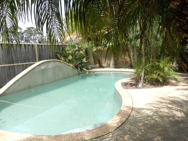 2 Nepean  Avenue, Mannering Park NSW 2259