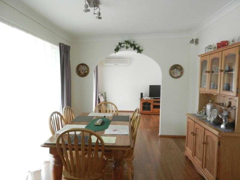 1 Nepean Avenue, Mannering Park NSW 2259