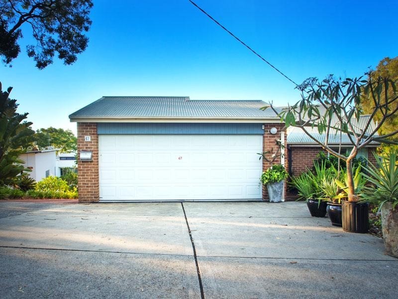 67 Gordon  Avenue, Summerland Point NSW 2259