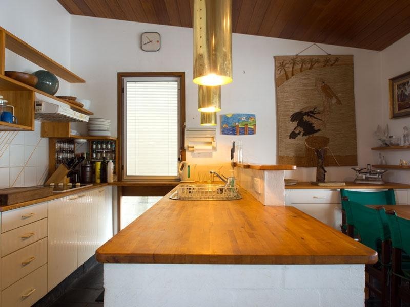 12 Bambury Avenue, Summerland Point NSW 2259