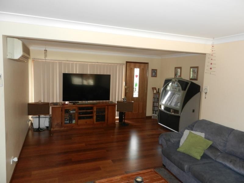 31 Dianne Avenue, Lake Munmorah NSW 2259