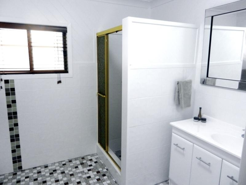 21 Kullaroo Road, Summerland Point NSW 2259