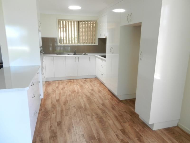 458 Tuggerawong  Road, Tuggerawong NSW 2259