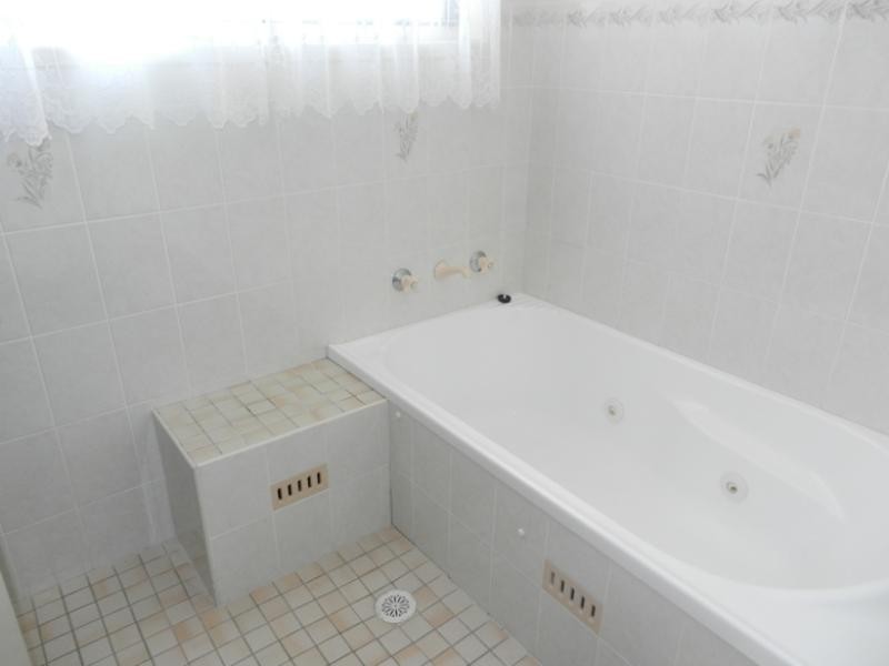 458 Tuggerawong  Road, Tuggerawong NSW 2259