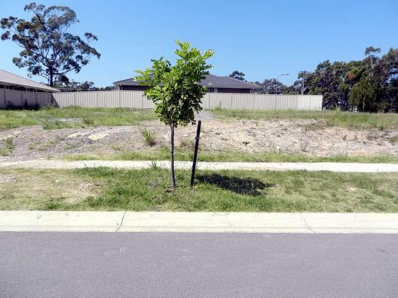 2 Regatta Way, Summerland Point NSW 2259