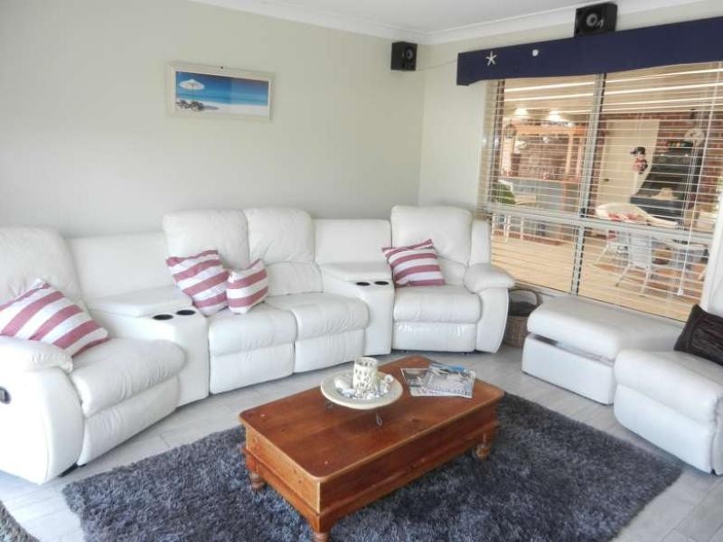 6 Brigade  Street, Wyee Point NSW 2259