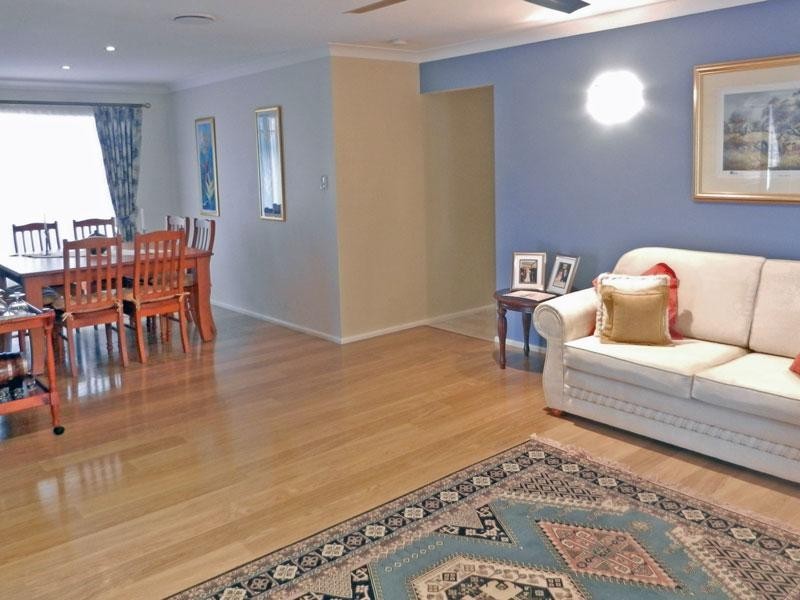 6 Mariner Close, Summerland Point NSW 2259