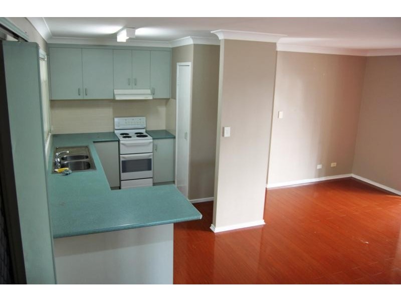 21 Greenway Avenue, Mannering Park NSW 2259