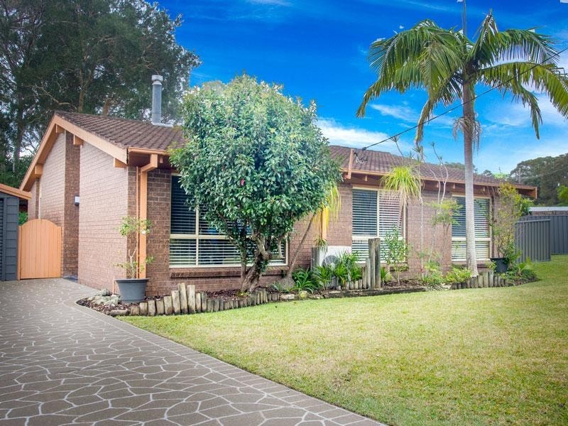 2 Murrumbong Road, Summerland Point NSW 2259