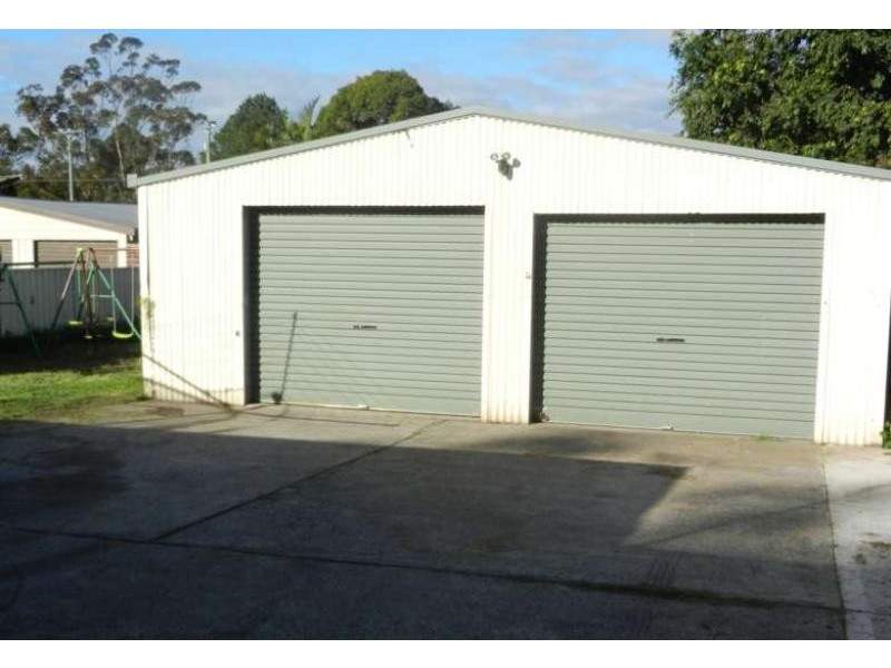 110 Vales Road, Mannering Park NSW 2259