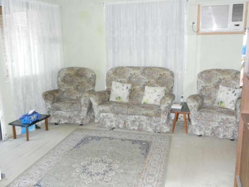 20 Kevin Street, Mannering Park NSW 2259