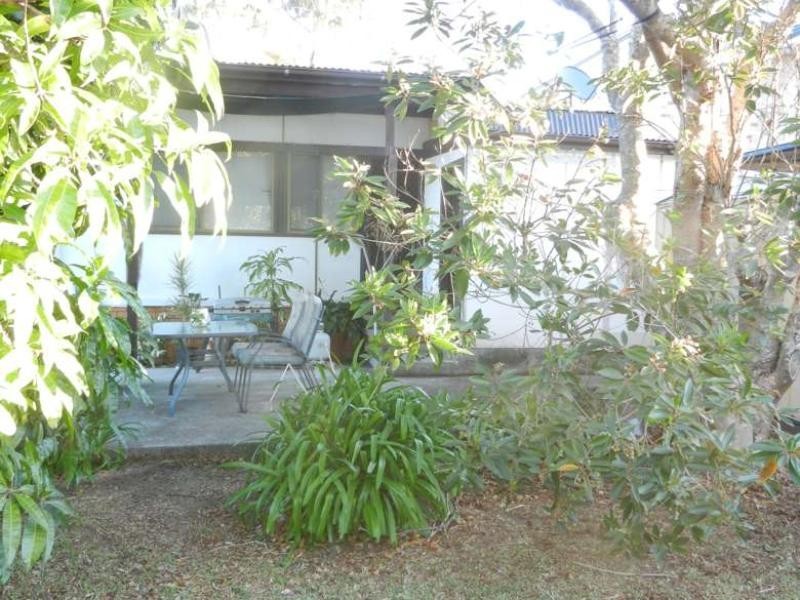 20 Kevin Street, Mannering Park NSW 2259